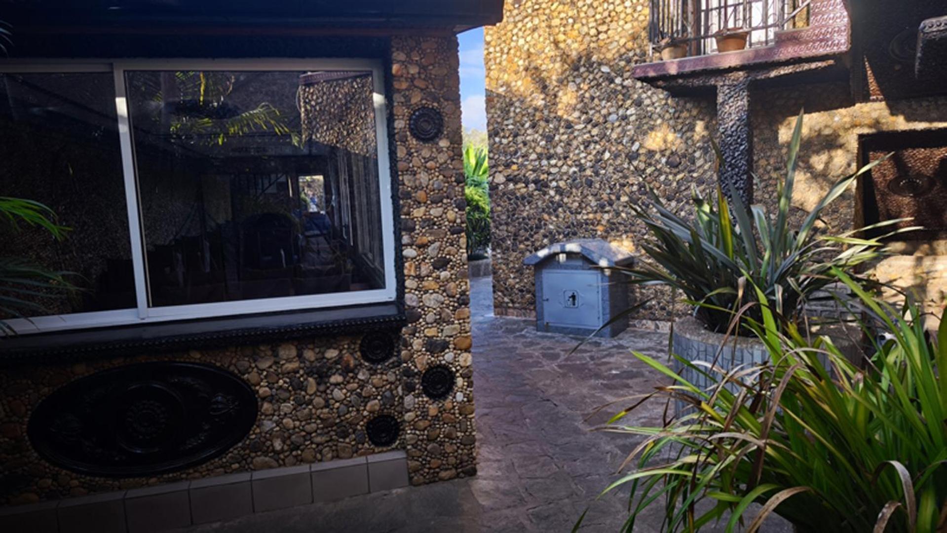 Hotel Restaurant Le Miamiam Glouglou Ambositra Luaran gambar